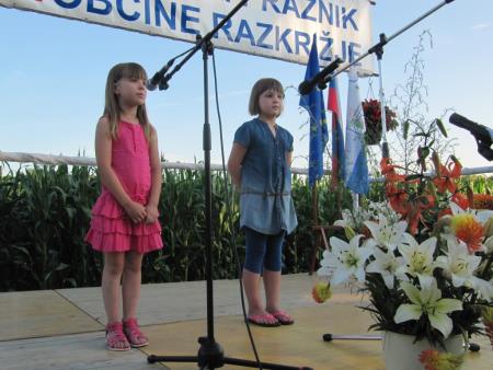 Proslava ob 17. občinskem prazniku Občine Razkrižje z obeležitvijo 24. obletnice odhoda JLA iz tega dela Slovenije in 70 let od konca 2. svetovne vojne 19